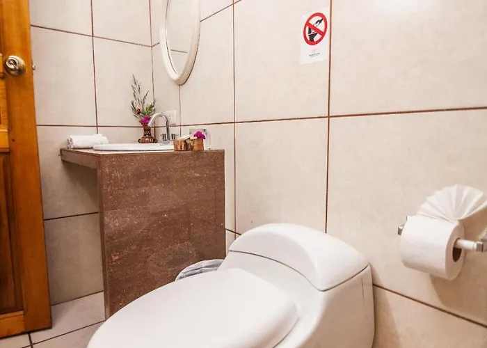 Rumiqolqa Hotel